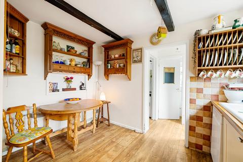 73 Canterbury Road, Lydden, Dover, CT15 7EX