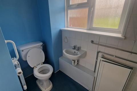 1 bedroom ground floor flat for sale, Airedale Close, Margate, Kent