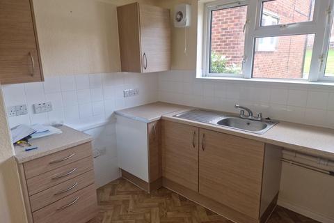 1 bedroom ground floor flat for sale, Airedale Close, Margate, Kent