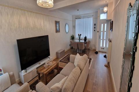 4 bedroom terraced house for sale, Queens Road, North End, Portsmouth, Hampshire