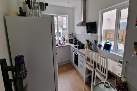 4 bedroom terraced house for sale, Queens Road, North End, Portsmouth, Hampshire