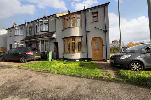 3 bedroom end of terrace house for sale, Beverley Road, Luton LU4