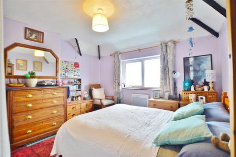 1 bedroom maisonette for sale, Waterbeach Road, Slough