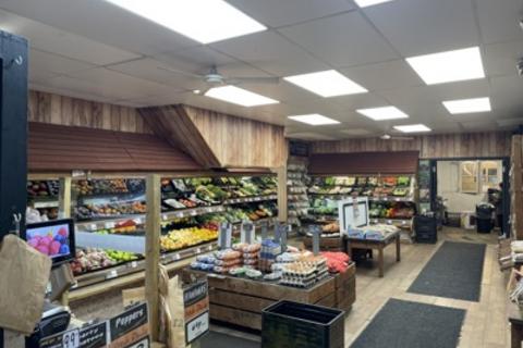 Shop to rent, 217 Portswood Road, Southampton, Hampshire, SO17 2NF