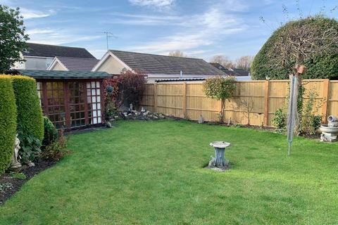 3 bedroom detached bungalow for sale, Costa Way, Pickering