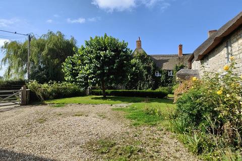 Vine Cottage Wales, Queen Camel, Yeovil, BA22 7PA
