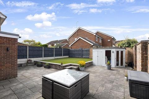 17 Askwith Close, Sherborne, DT9 6DX