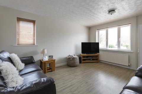17 Askwith Close, Sherborne, DT9 6DX