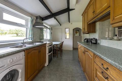 3 bedroom house for sale, Kings Stag