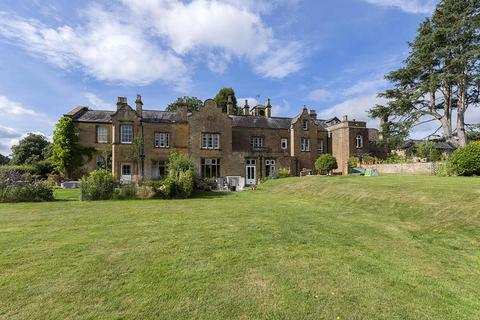 4 bedroom terraced house for sale, Dorchester Road, Yeovil