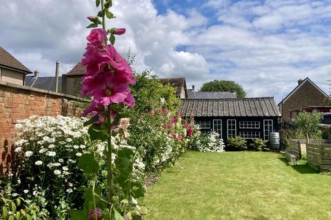 5 bedroom terraced house for sale, Newland, Sherborne