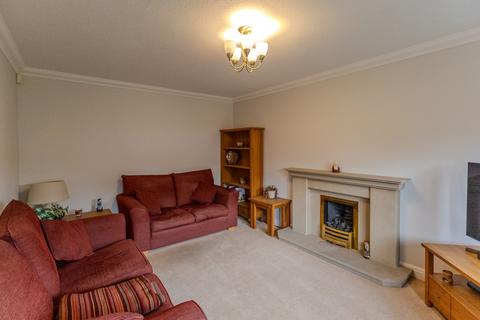 6 Crowmere Close, Cuddington, Northwich, CW8 2ZF