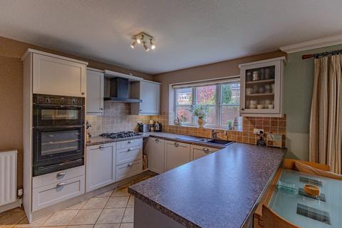 6 Crowmere Close, Cuddington, Northwich, CW8 2ZF