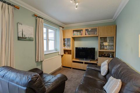 6 Crowmere Close, Cuddington, Northwich, CW8 2ZF