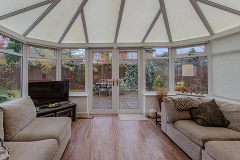 6 Crowmere Close, Cuddington, Northwich, CW8 2ZF