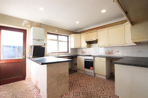 4 Denbigh Road, Hounslow, TW3 4DU
