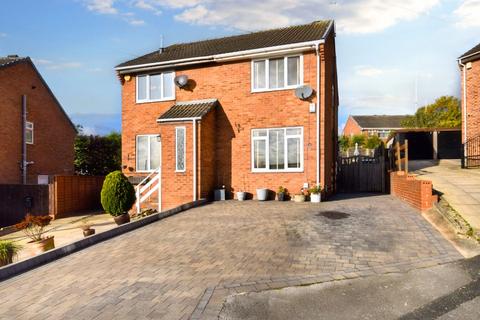 2 bedroom semi-detached house for sale, Alder Avenue, Wakefield, West Yorkshire