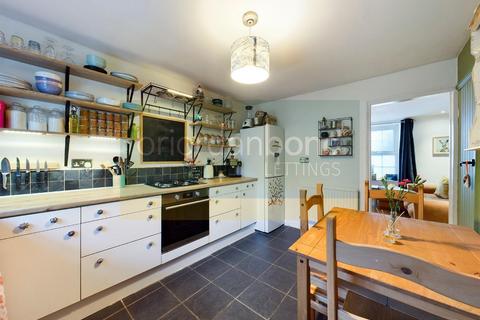 2 bedroom cottage to rent, High Street, Earls Barton, Northamptonshire, NN6 0JG