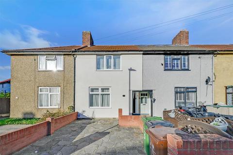 5 Adomar Road, Dagenham, RM8 3LR