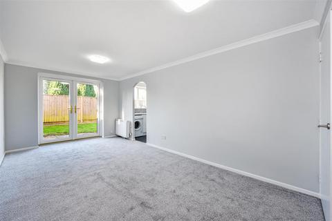 1 bedroom ground floor flat for sale, Forge Field, Shepherds Spring Lane, Andover