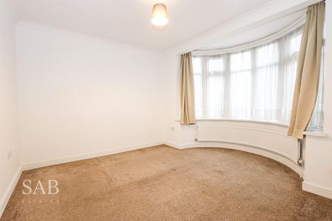 2 bedroom property to rent, Birkbeck Avenue, Greenford, UB6