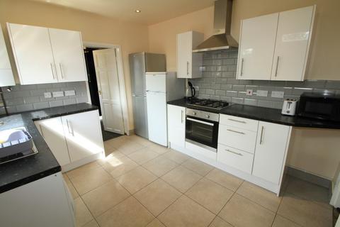 Beeston Road, Nottingham NG7