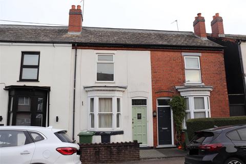 3 bedroom terraced house to rent, Charlotte Street, Walsall