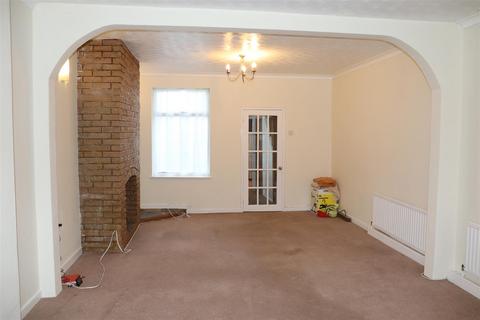 3 bedroom terraced house to rent, Charlotte Street, Walsall