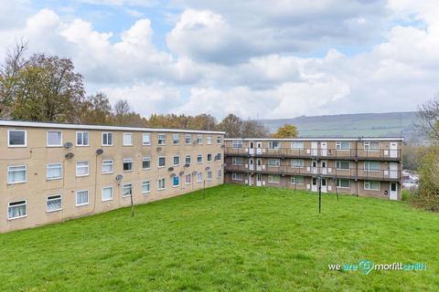 2 bedroom flat for sale, The Greenway Carr Road, Deepcar, S36 2UA