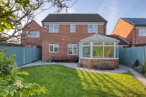 4 bedroom detached house for sale, Lincoln Crescent, Biggleswade SG18