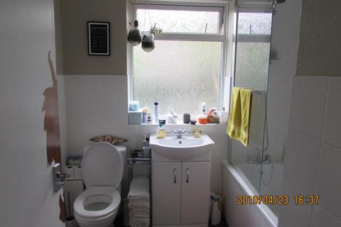 2 bedroom bungalow to rent, Alder Road, Poole, Dorset, BH12 5BH