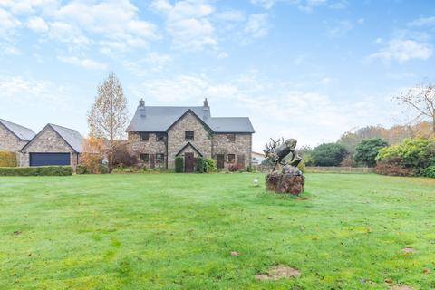 5 bedroom detached house for sale, Llanellen, Abergavenny