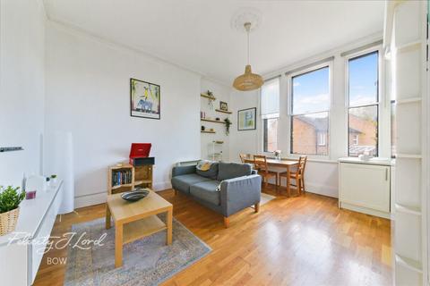 1 bedroom flat for sale, Rectory Square, LONDON