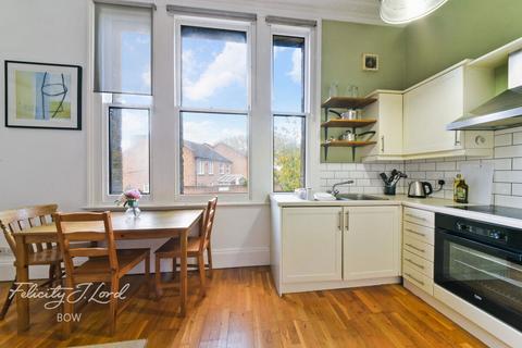 1 bedroom flat for sale, Rectory Square, LONDON