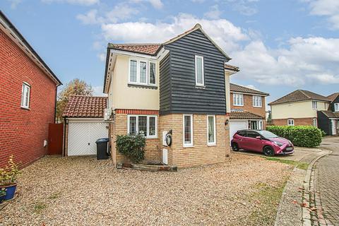 4 bedroom detached house for sale, Burghley Rise, Cambridge CB25