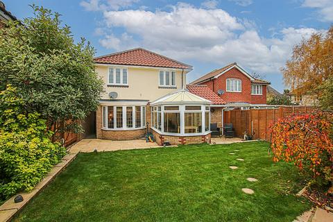 4 bedroom detached house for sale, Burghley Rise, Cambridge CB25