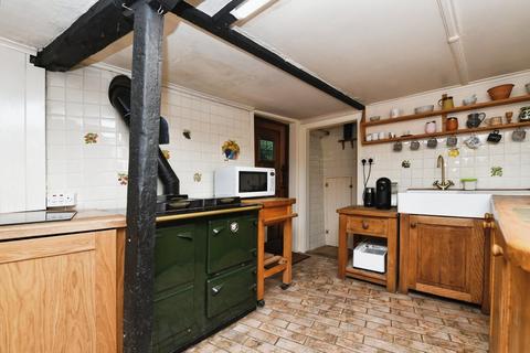 3 bedroom cottage for sale, North Street, Southminster CM0