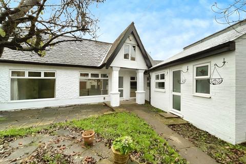 2 bedroom bungalow for sale, Anchor Street, Leicester LE4