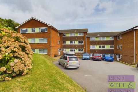 3 bedroom flat for sale, Rectory Close, St. Leonards-On-Sea