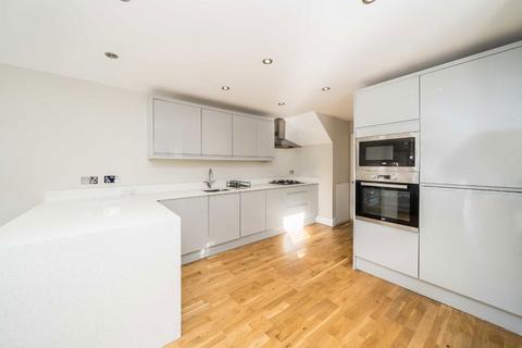 2 bedroom flat for sale, Garratt Terrace, London SW17