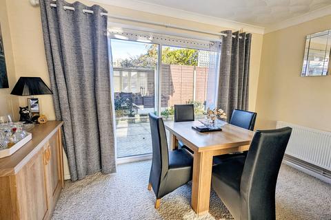 3 bedroom chalet for sale, Braemar Gardens, Whittlesey, Peterborough, Cambridgeshire