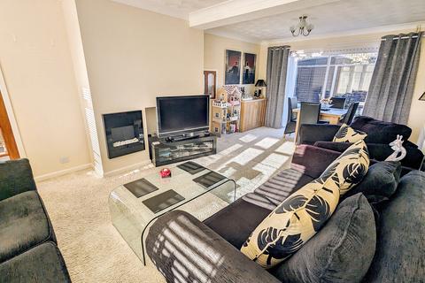 3 bedroom chalet for sale, Braemar Gardens, Whittlesey, Peterborough, Cambridgeshire