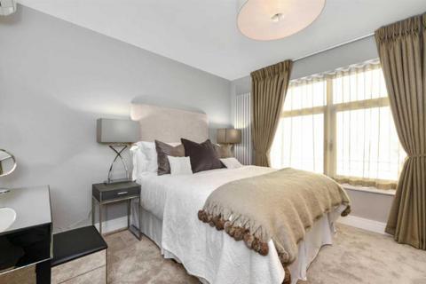 3 bedroom flat to rent, Boydell Court, St. Johns Wood, NW8