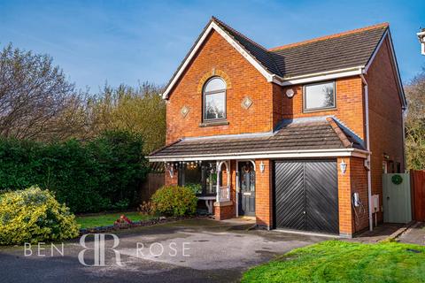 4 bedroom detached house for sale, North Union View, Lostock Hall, Preston