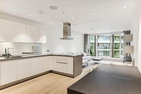 3 bedroom flat for sale, Cascade Court, Chelsea Vista, Battersea, SW11