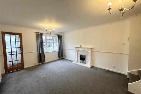 2 bedroom terraced house to rent, The Moors,  Thatcham,  RG19