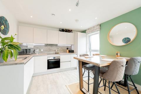 2 bedroom apartment for sale, Meridian Way, Southampton SO14