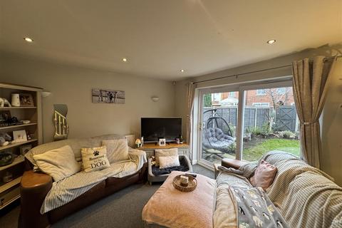 2 bedroom end of terrace house for sale, Sutton Street, Stourbridge