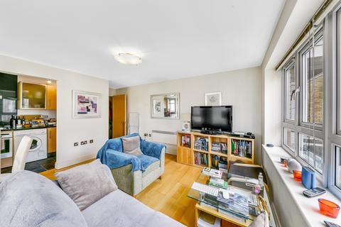 2 bedroom apartment for sale, St Davids Square, Isle of Dogs, Docklands E14