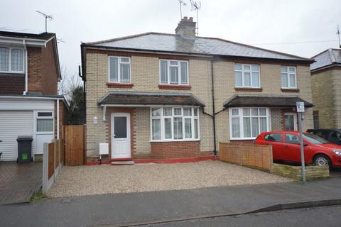 3 bedroom semi-detached house to rent, Swiss Avenue, Chelmsford, Essex, CM1 2AF